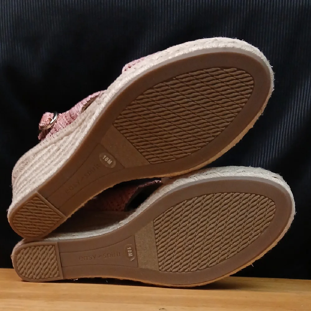 Easy Spirit Womens Pink Sandals